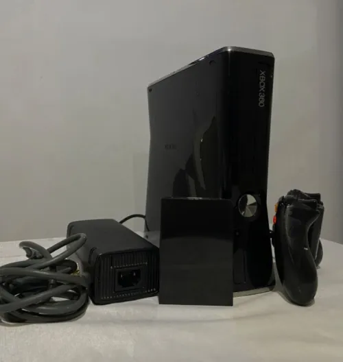 Xbox 360 Slim +70 jeu +mflachi