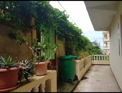 Location Appartement Niveau de villa F4 Béjaïa Tichy