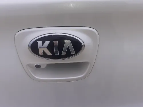 Kia Rio 5 portes 2018 Funny Facelift 