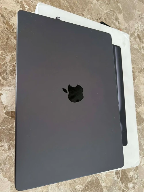 MacBook Pro M4