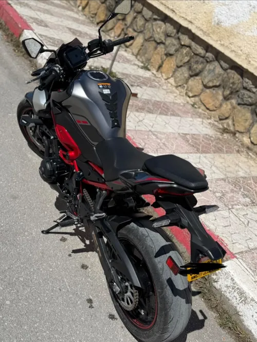 Kawasaki Z900 2025