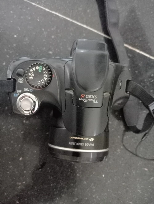 Canon PowerShot SX30 IS