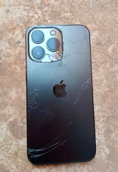 أيفون 13pro