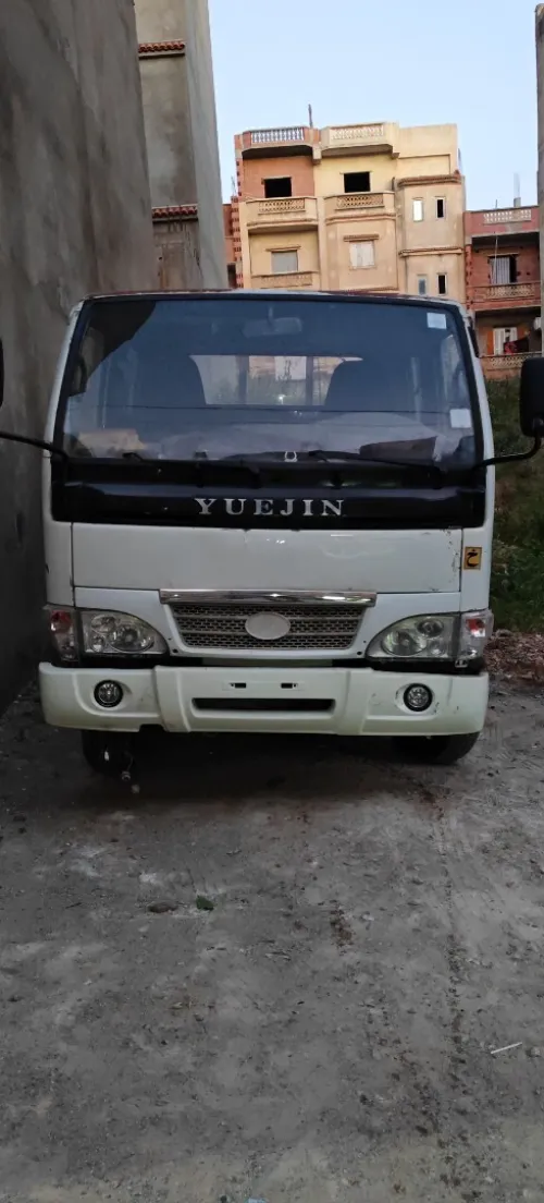 yeujine double cabine 2008