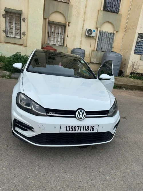 Volkswagen Golf 7 2018 R-Line