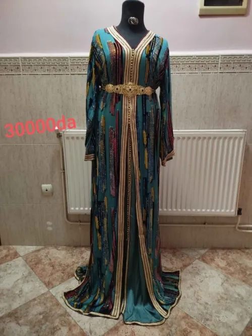 Caftan Maroccain avec ceinture