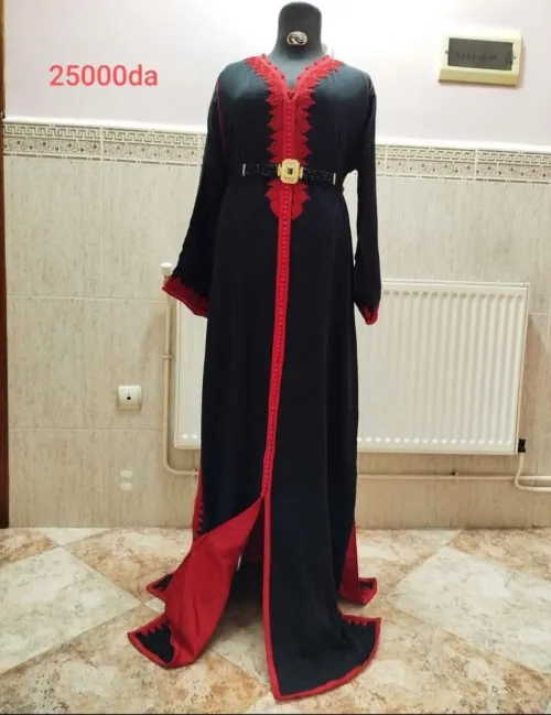 Caftan Maroccain avec ceinture