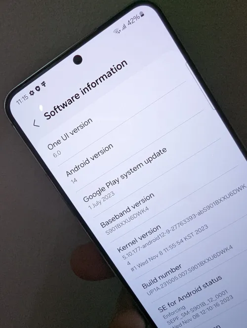 Samsung S22