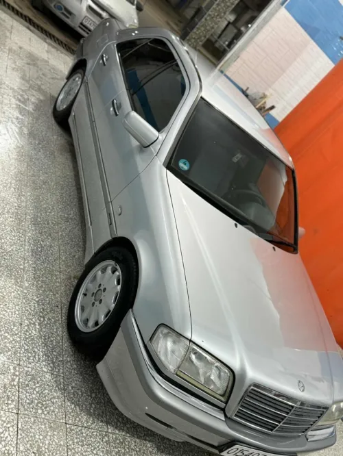 Mercedes Mercedes 2000 
