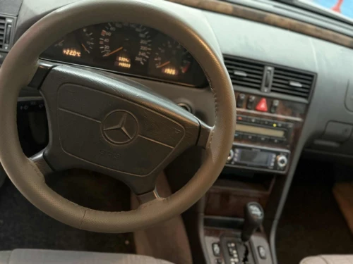 Mercedes Mercedes 2000 