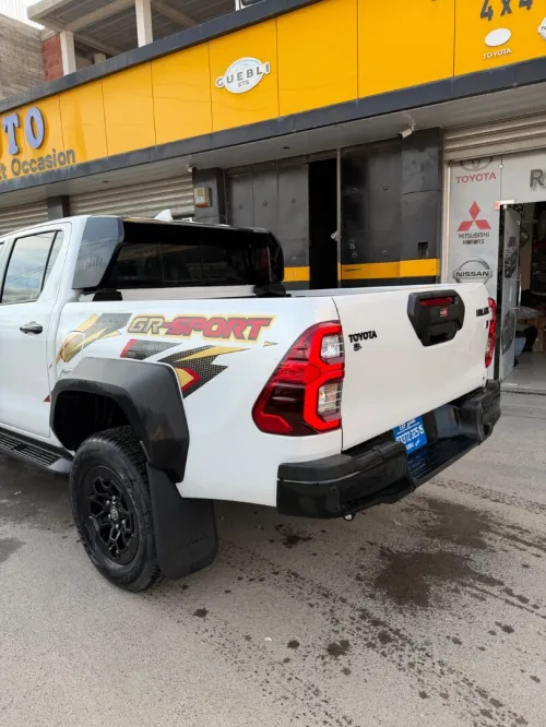 Toyota Hilux 2025 GR SPORT