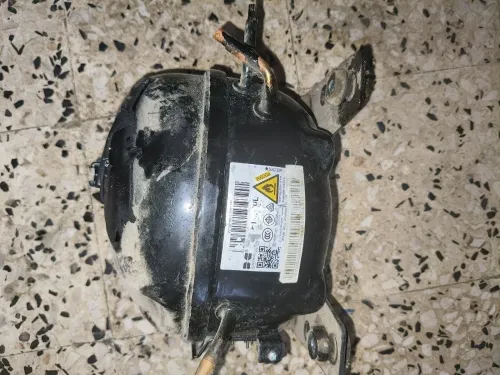 Carte mère et moteur réfrigérateur beko inventer