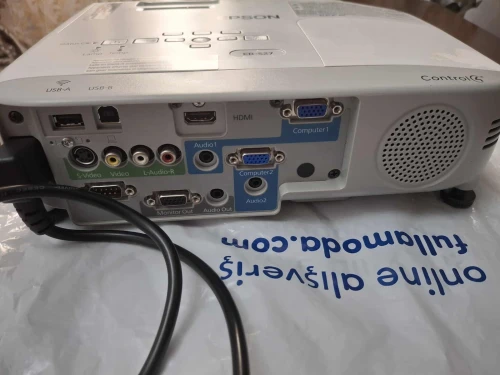 Data show vidéoprojecteur projector Epson EB-S27 H694B