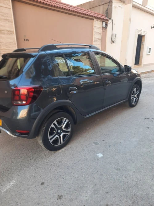 Dacia Sandero 2023 Stepway Expression plus