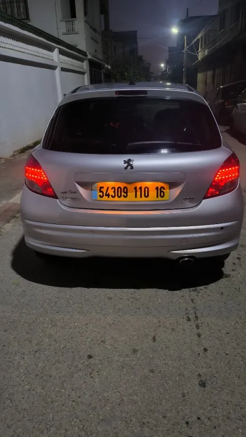 Peugeot 207 2010 Active