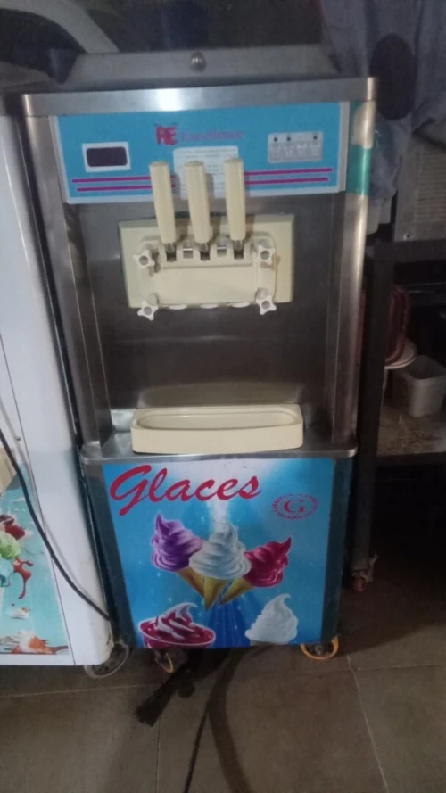 MACHINE A GLACE EXCELLENCE