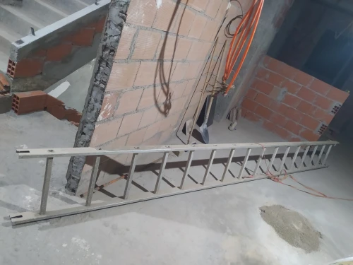 Échelle en aluminium 5m