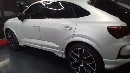 Électricien automobile كهرباء السيارات