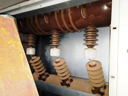 3 Armoires électriques 