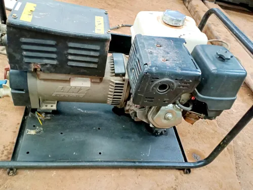 Groupe électrogène essence 220,v