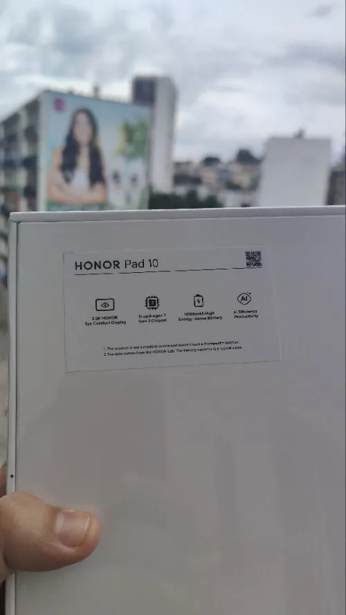 Honor Pad 10