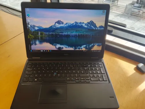 Dell latitude E5550