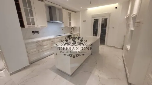 Plan travail en quartz et granite