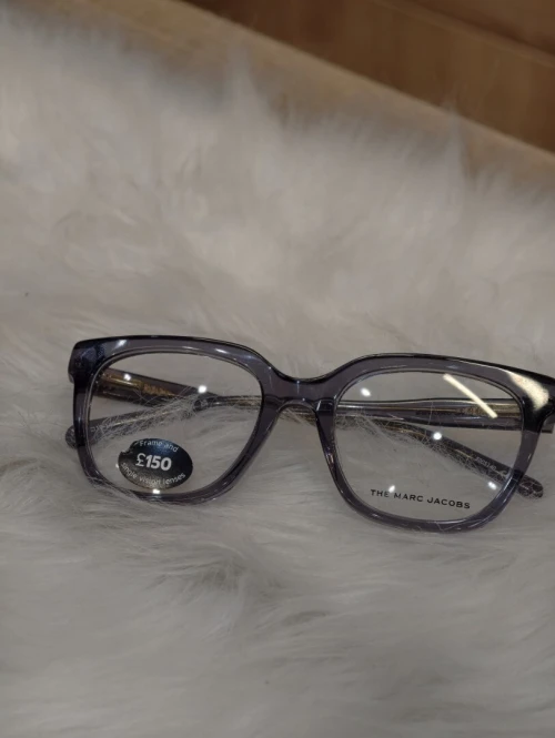 Lunette de vue original venu d'Europe