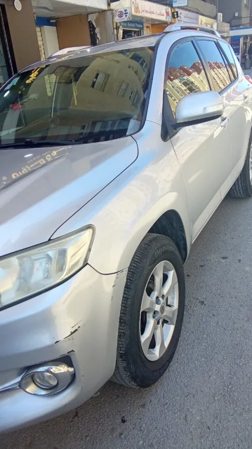 Toyota RAV4 2012 Vanguard