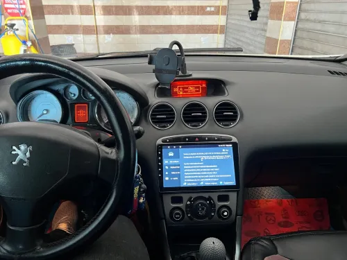 Peugeot 308 2011 Allure hdi 2.0 litre 90ch