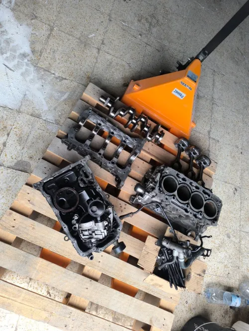 Pièce moteur 1.6 CRDI 136CV 2U
