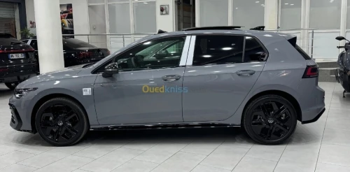 Volkswagen Golf 8 2025 Pro R-line