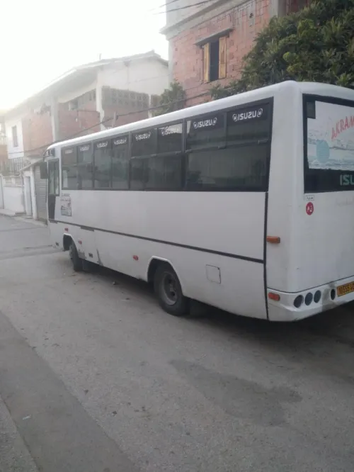 Isuzu D27 2009