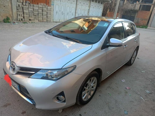 Toyota Auris 2013 Auris