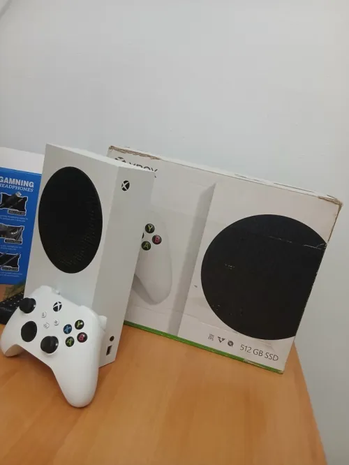 Xbox series s 2021 avec la bôite