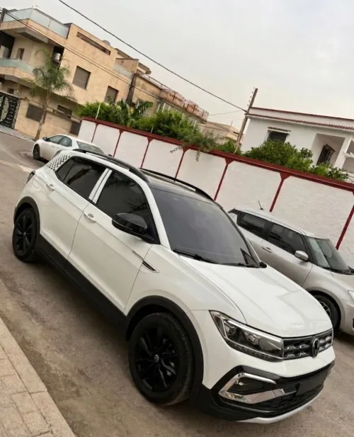 Volkswagen T-Cross 2025 R-line