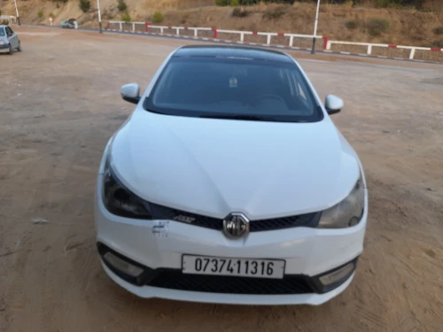 MG MG5 2013 1.5 VTI 110ch