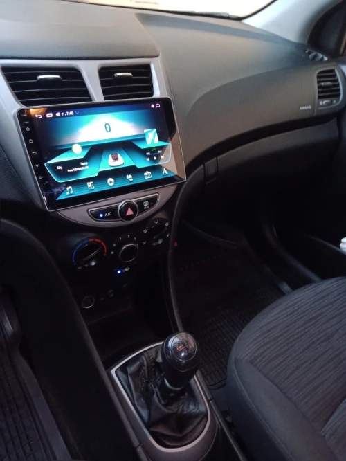 Hyundai Accent RB  4 portes 2018 Accent RB  4 portes