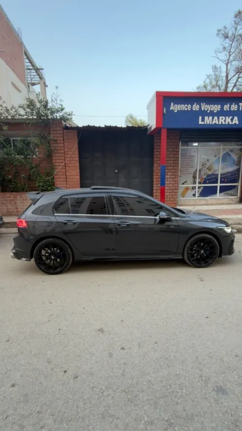 Volkswagen Golf 8 2025 R-Line