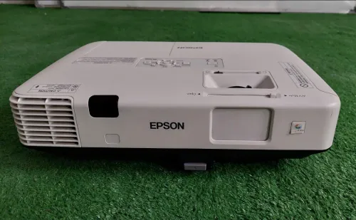 Data show (vidéo-projecteur) EPSON EB-1930