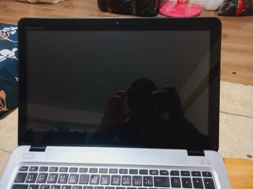 HP 850 g3