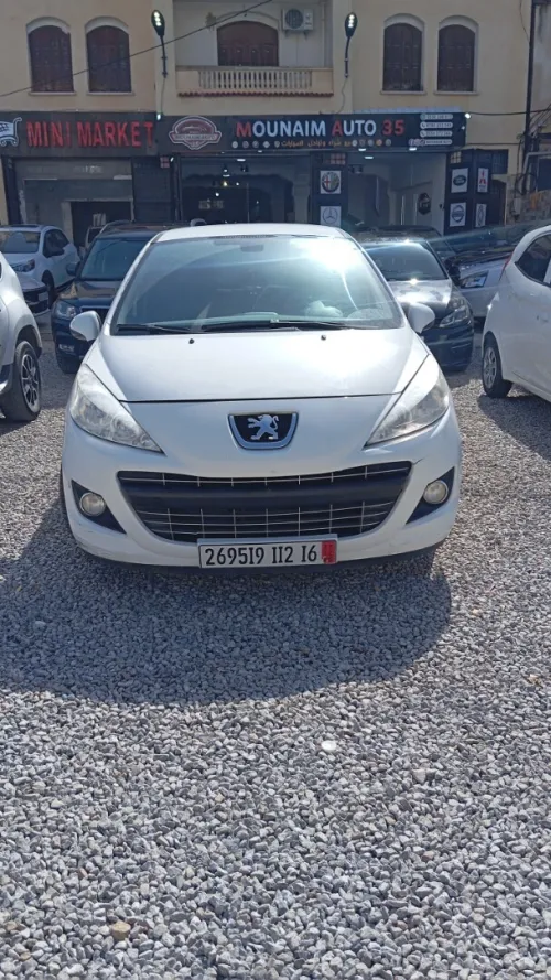 بيجو 207 2012 