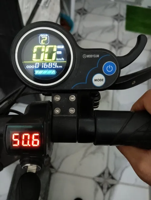 تروتينات كهربائية trottinette électrique سكوتر كهربائي scooter électrique 2025