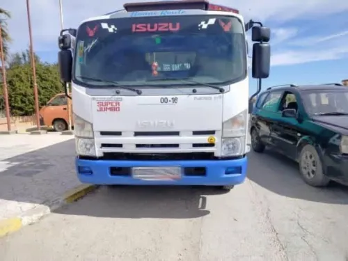 Isuzu سوبر جامبو 2024