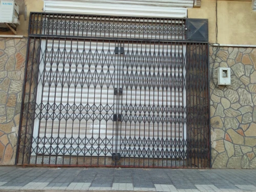 GRILLAGE METALLIQUE