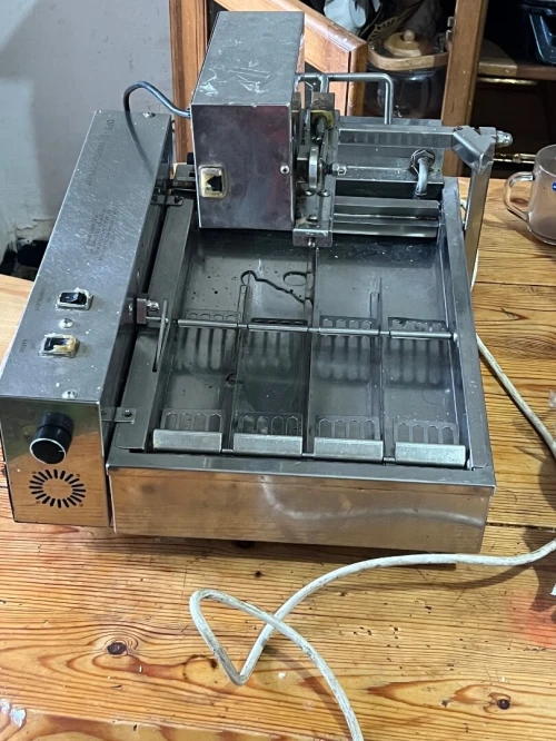 Machine mini donets