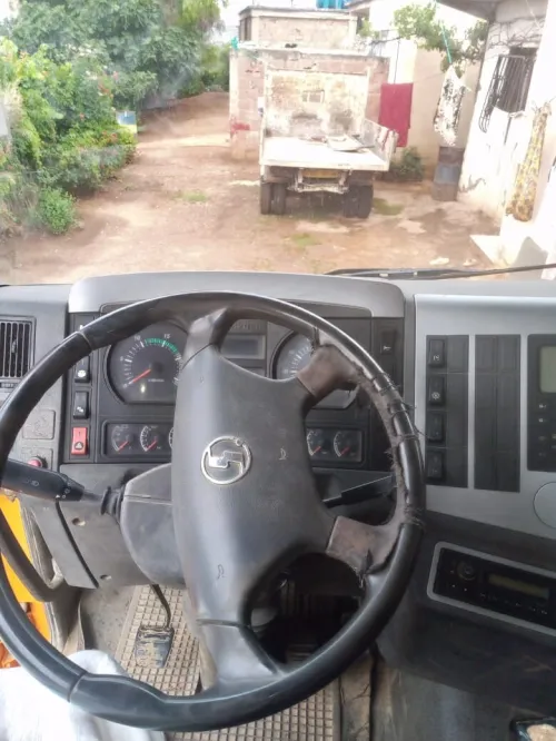 shacman f2000 