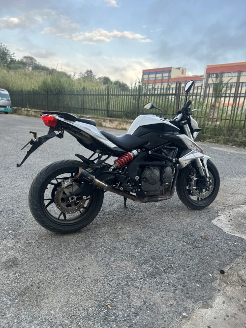 benelli TNT 600I 2023