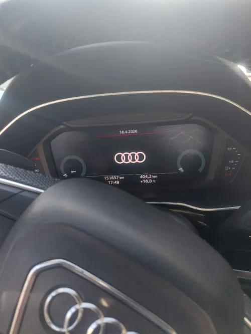 Audi Q3 2019 S Line