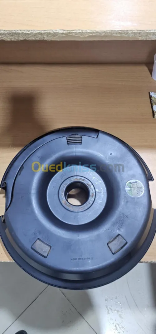 AV caisson de basses ( audi d 'origine)